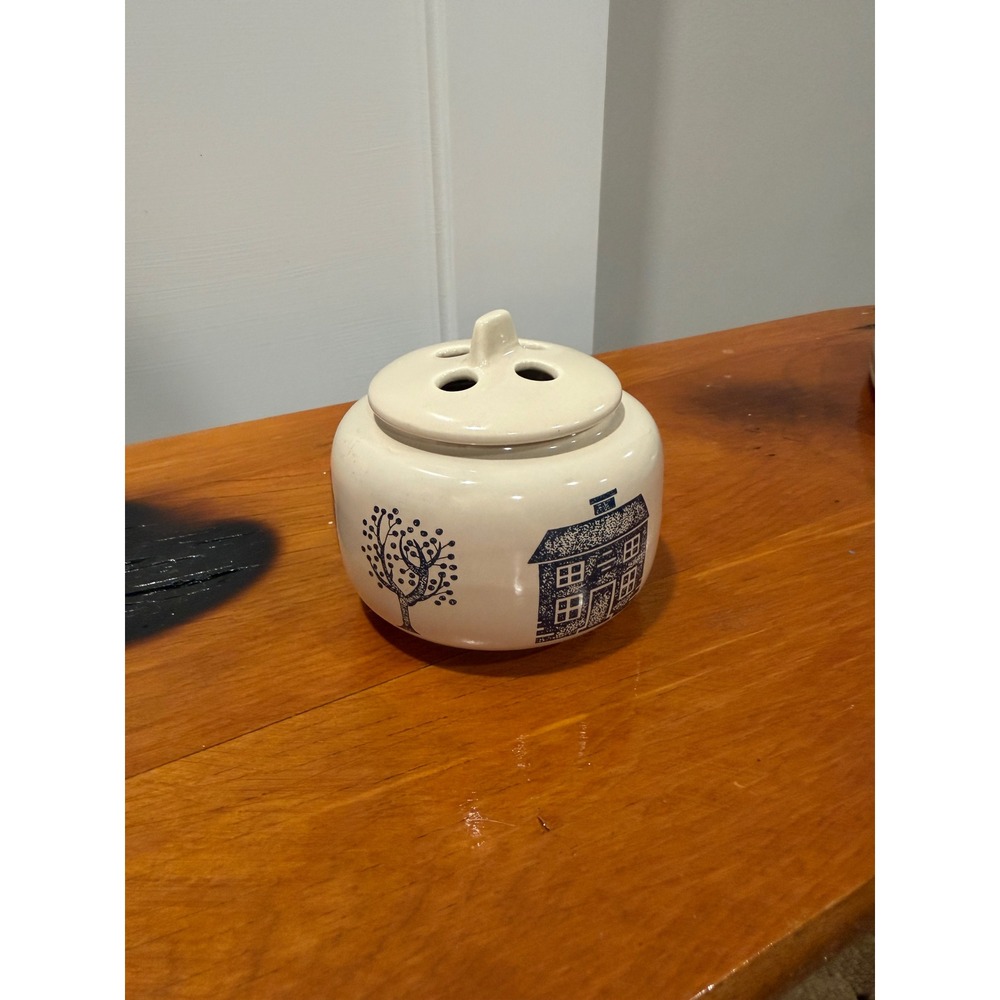 Vintage Blue White Ceramic Potpourri Jar House Tree Folk Art Vented Lid 4in